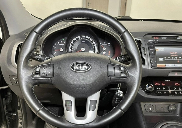 Kia Sportage cena 63000 przebieg: 135000, rok produkcji 2015 z Nowy Dwór Mazowiecki małe 631